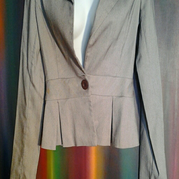 Lux Blazer - Picture 3 of 8